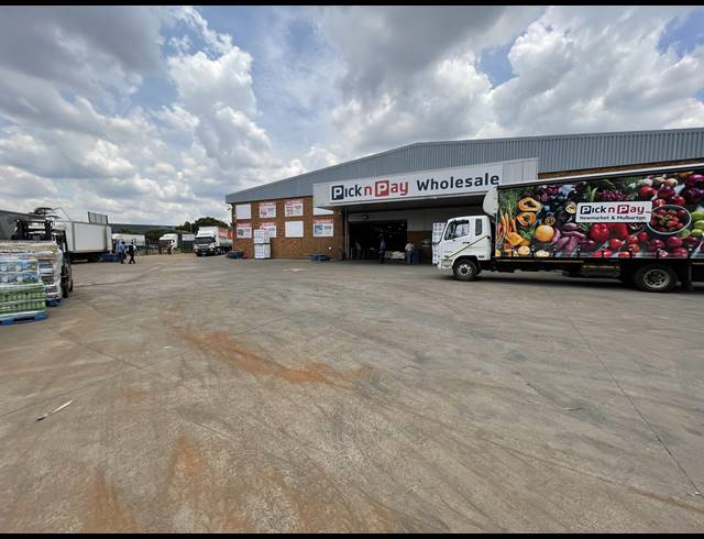 2,995M² WAREHOUSE TO LET IN CITY DEEP